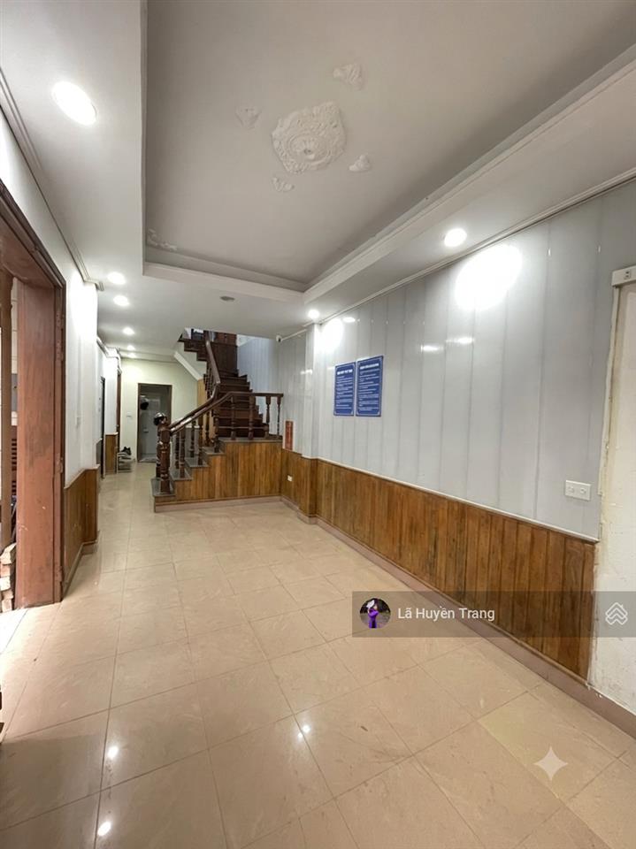 Hạ sâu 5 tỷ  dân xây trích sài  võng thị 86m2  nở hậu  2 phút chạm hồ tây  ba bước ô tô tránh