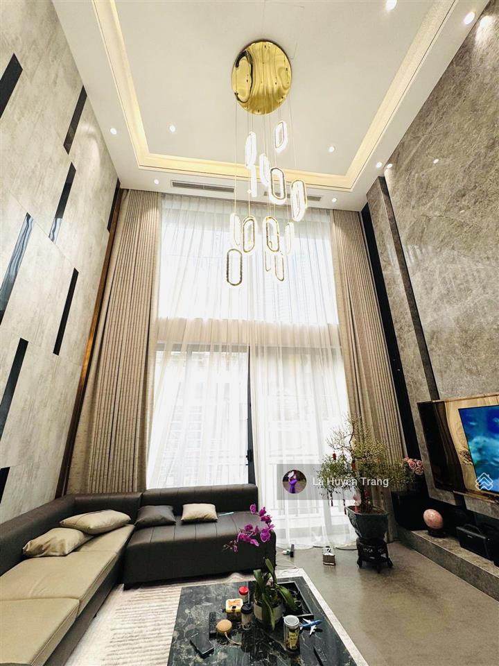 Nhà đẹp dân xây  tt ba đình  kim mã  ngọc khánh  100m2  6 tầng thang máy  ô tô ngủ nhà  36tỷ