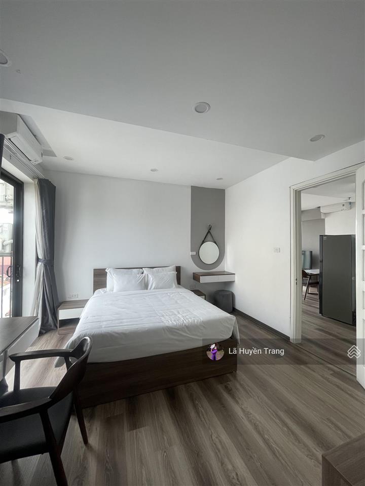 Giảm sâu 20 tỷ  siêu phẩm trịnh công sơn tây hồ toà nhà cao cấp 210m2 view hồ  dòng tiền 2,4 tỷ