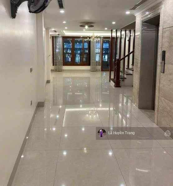 Nhật chiêu  vệ hồ  130m2  5 tầng  view hồ tây  ô tô tránh  gần 2 con rồng  kinh doanh vip