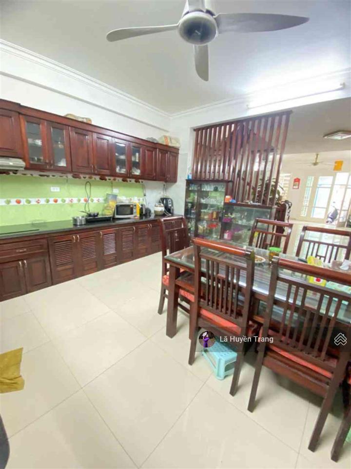 Lạc long quân  xuân la 2 thoáng  90m2  mặt tiền 5m  ô tô đỗ cửa liền kề ngoại giao đoàn 23,5tỷ