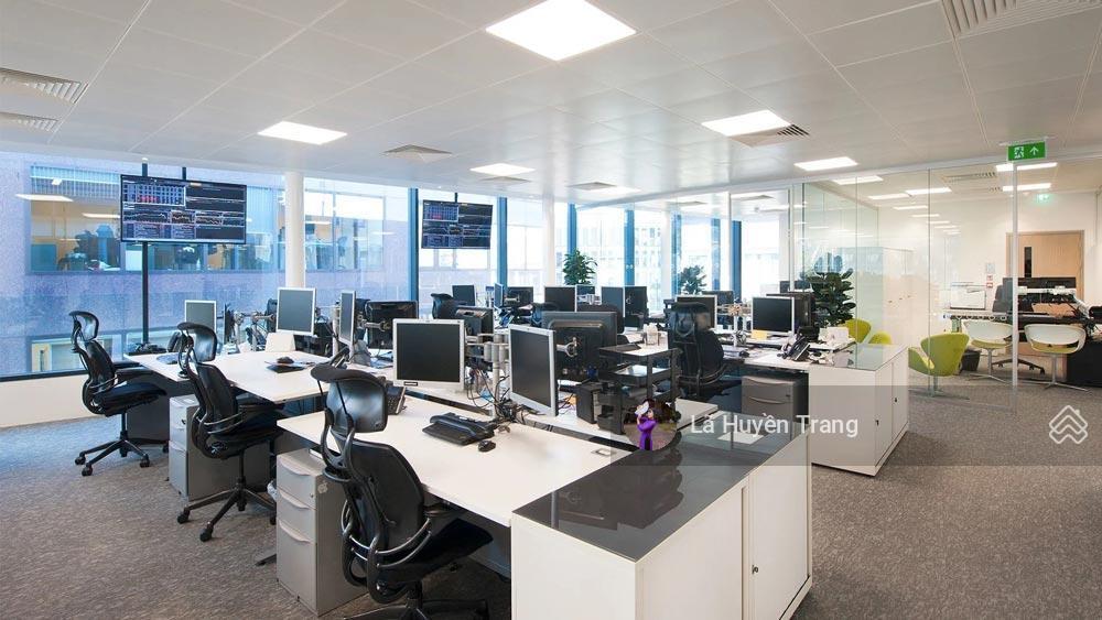 Tài sản thương mại cửa ngõ starlake tây hồ tây  sàn văn phòng 150m2  mt 12,5m  sở hữu lâu dài