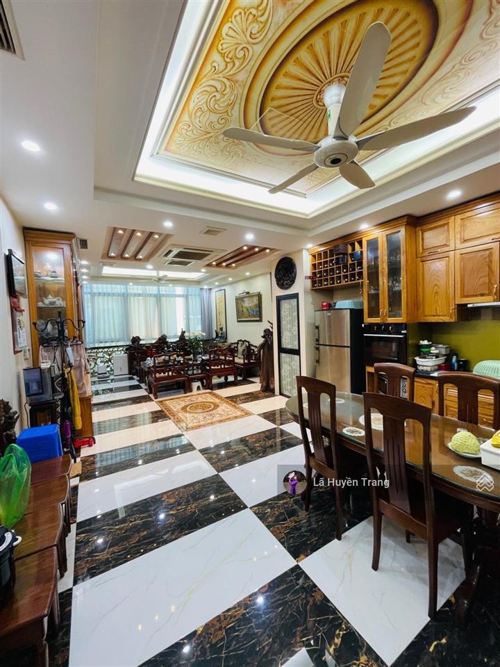 Nhà đẹp tt tây hồ  lạc long quân  xuân la  90m2 6 tầng thang máy  ngõ 3 ô tô tránh  2p ra hồ