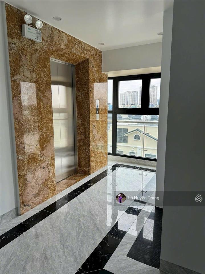 Tây hồ trục đại lộ cảnh quan sông hồng  tòa building 9 tầng  100m2 xây mới  vỉa hè  ô tô tránh