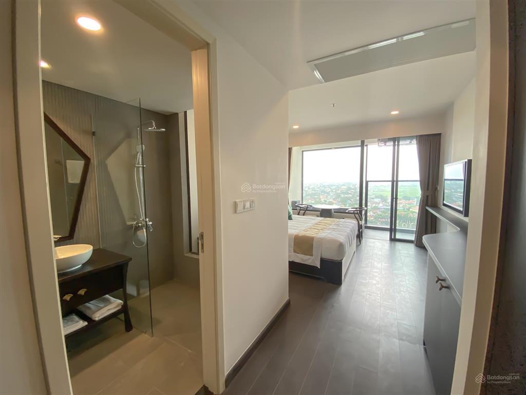 Chuyển nhượng condotel tầng cao tòa q wyndham thanh thủy giá 1,7 tỷ
