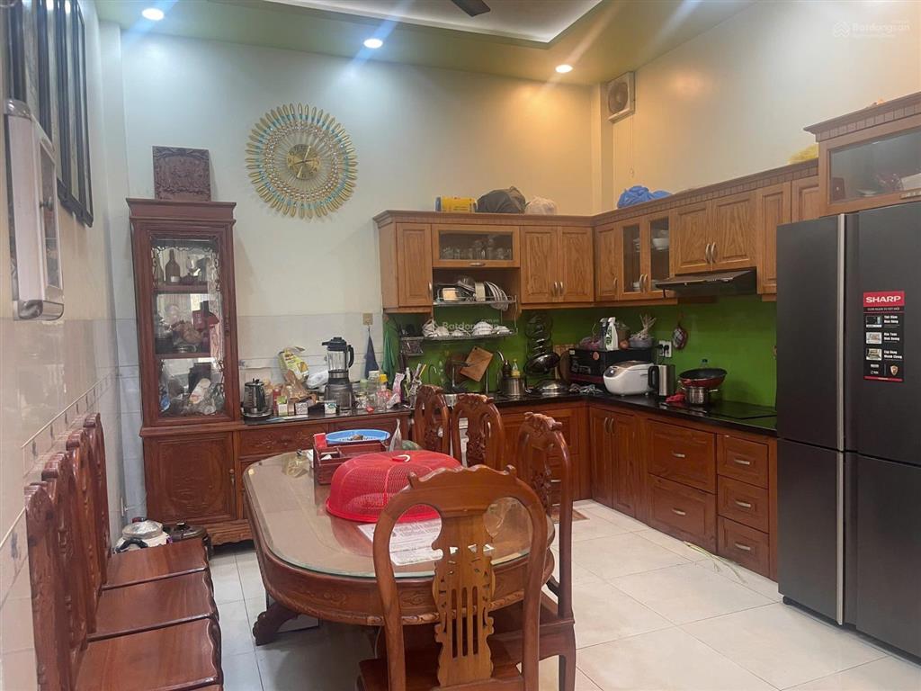 Nhà 1 trệt 2 lầu + sân thượng cách song hành chỉ 15m gần nguyễn ảnh thủ tmt q12