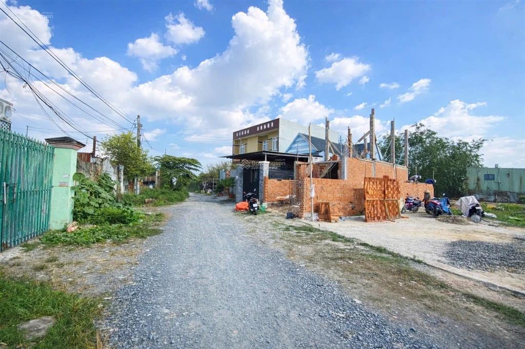 Cần bán gấp lô góc 9x18m shr đường xe tải 1/80m đường đồng bà canh  xts