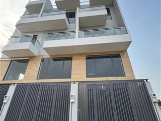 Bán gấp nhà mặt phố 1 trệt 1 lửng 2 lầu nằm ngay mặt tiền đường ngô chí quốc thủ đức