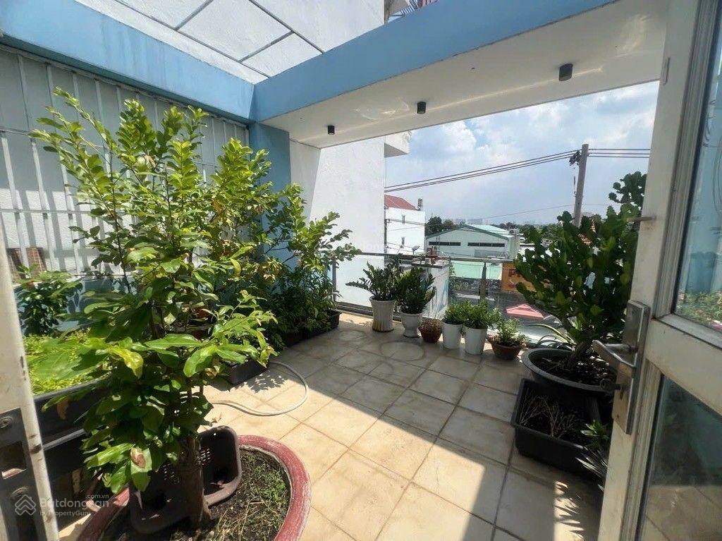 Nhà đất hiệp bình tô ngọc vân, diện tích lớn gần 100m, hẻm thông