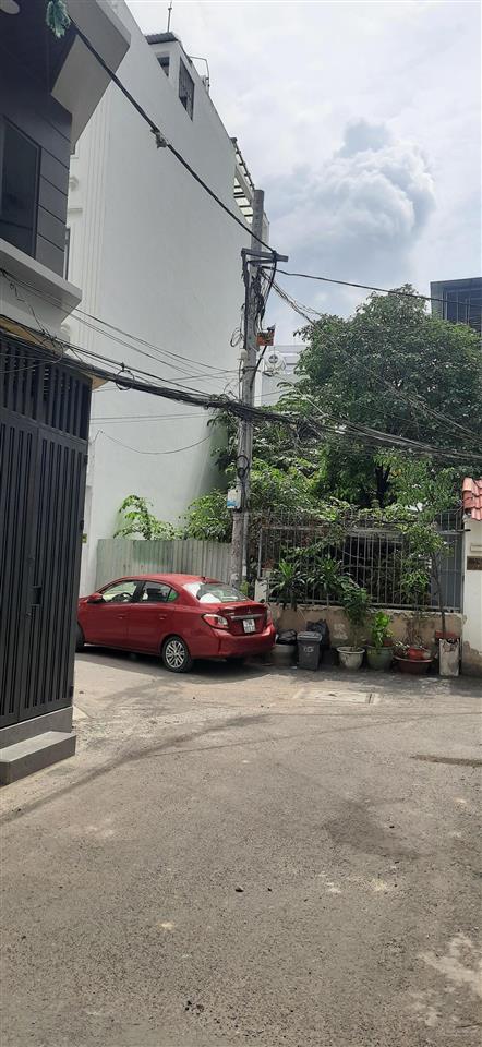 Nhà linh đông thủ đức 110m, ngang 5.5m, hẻm oto yên tĩnh, ở cực thoải mái ,giá 7ty