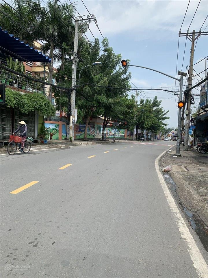 Nhà linh đông thủ đức 110m, ngang 5.5m, tài sản đầu tư an toàn giá 8.xx tỷ .oto ngủ nhà