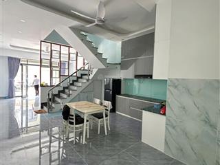 Bán căn nhà mặt tiền đẹp ngay vòng xoay kim hằng tân uyên bình dương giá siêu hời