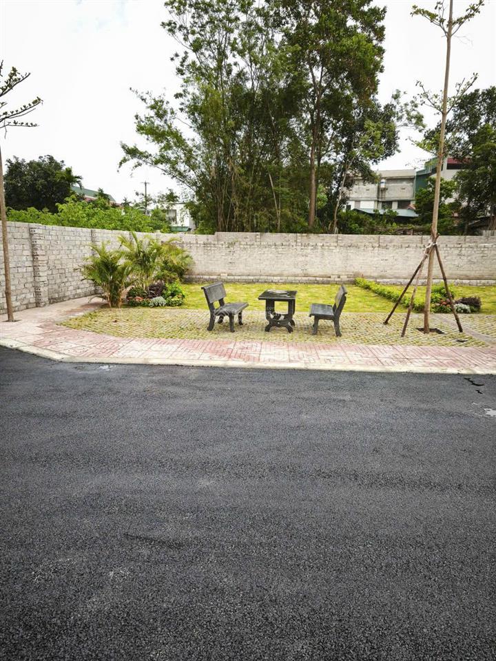 Đất hòa lạc  100m2 full tc  sát trục chính  kế bên cnc