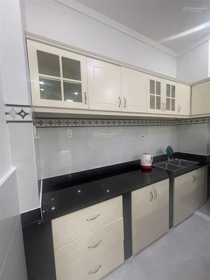 Bán nhà hẻm ôtô đổ cửa đường số 8 gò vấp 40m2giá 5.35tỷ