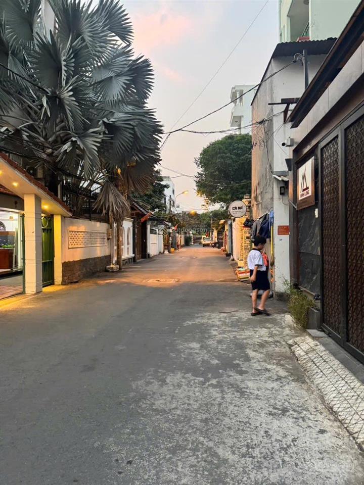 Cực hiếm. bán nhà 4 tầng đẹp hẻm xe hơi thông dương quảng hàm, gò vấp giảm 2 tỷ chỉ nhỉnh 11tỷ tl