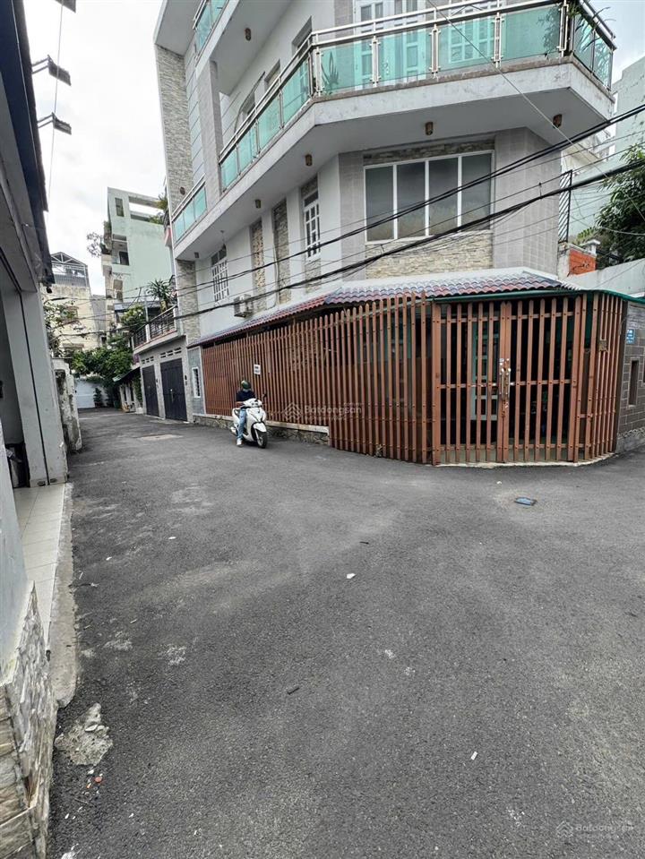 Hiếm, đất 135m2 ngang 5,5m nở hậu hẻm xe tải sát mặt tiền nguyễn văn khối p. thông tây hội chỉ 11tỷ