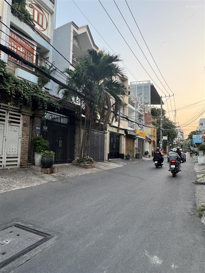 Hiếm,bán nhà 4 tầng, dt 4,5x19m, hẻm ô tô 12m sát mt lê đức thọ p. an hội đông, giảm 1 tỷ còn 9tỷ7