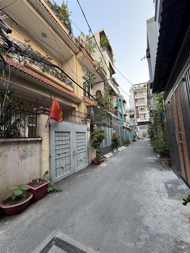 Bán nhà 4 tầng đẹp lung linh full nội thất, hẻm ô tô thông lê văn thọ p. thông tây hội chỉ nhỉnh 8t
