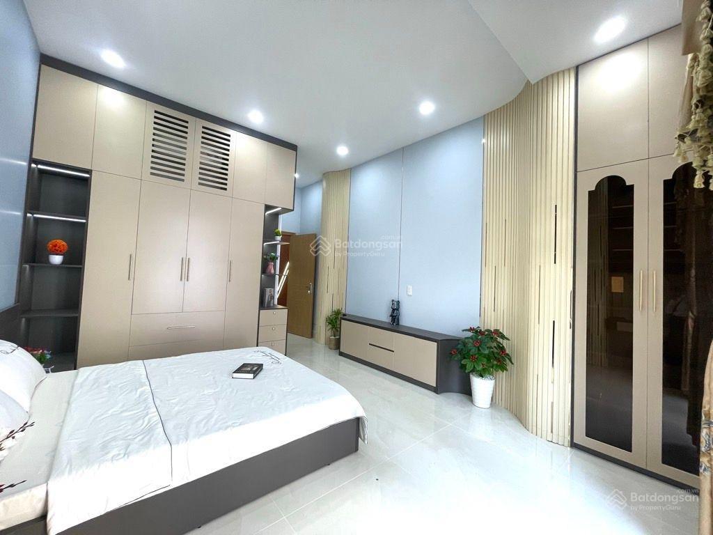 Bán nhà 4 tầng đẹp lung linh full nội thất, hẻm ô tô thông lê văn thọ p. thông tây hội chỉ nhỉnh 8t