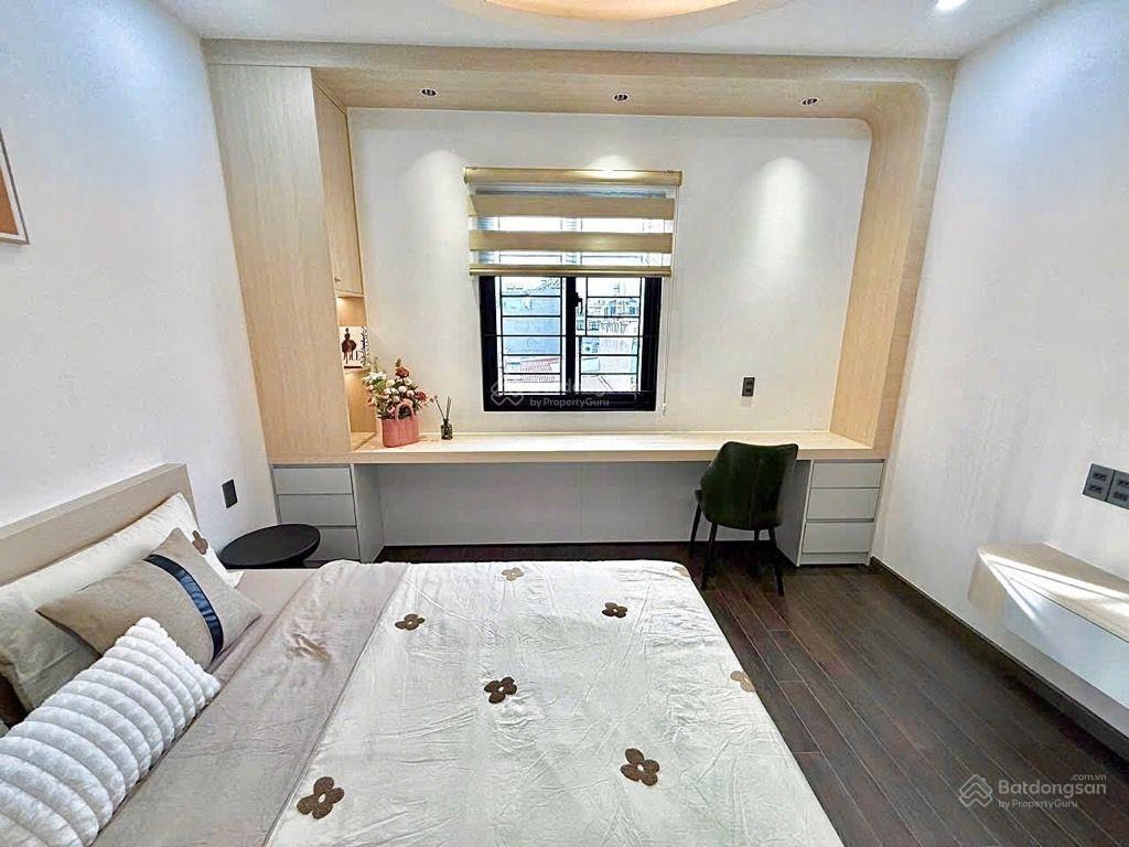 Nhà cực đẹp giảm mạnh 1 tỷ chỉ hơn 13tỷ nhà 5tầng thang máy 5 x16m ngay đường số 1 p. thông tây hội