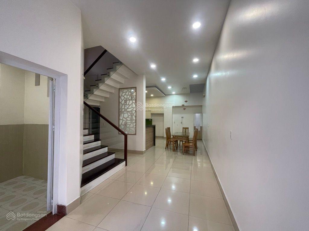 Giảm 500tr chỉ hơn 11tỷ nhà 4tầng dt 6,5x 15m, hẻm 1 / xe tải ngay mặt tiền lê đức thọ p. an nhơn
