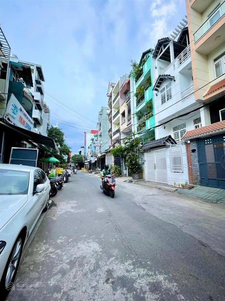 Hiếm  vị trí đỉnh hẻm thông 12m xe hơi tránh, cách mặt tiền 30m, quang trung p11 gò vấp nhỉnh 10t