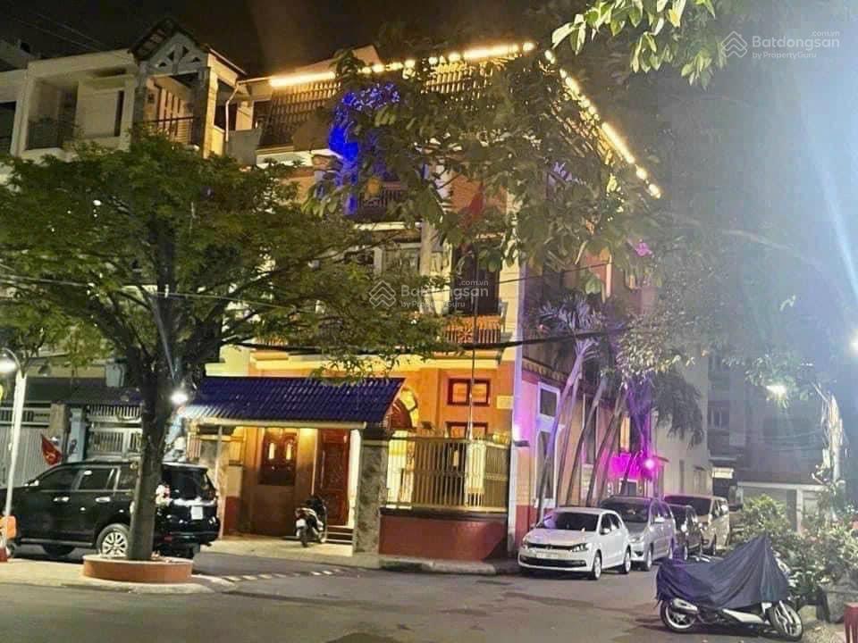 Siêu biệt thự cực đẹp nguyễn oanh p17 gv  dt 8 x 20m 4 tầng nội thất đẳng cấp 24,5 tỷ còn tl