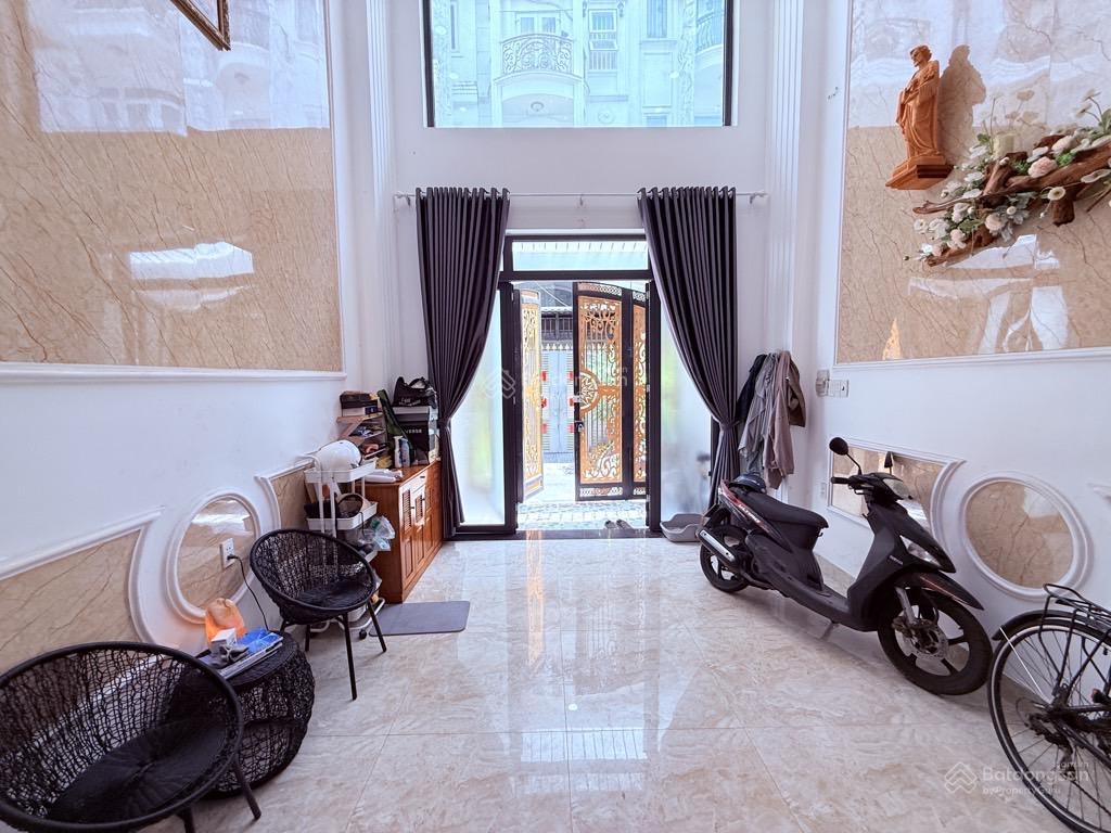 Bán nhà 4 tầng đẹp lung linh hẻm xe hơi sát mặt đường nguyễn văn khối phường 11 gò vấp chỉ 8tỷ9 tl
