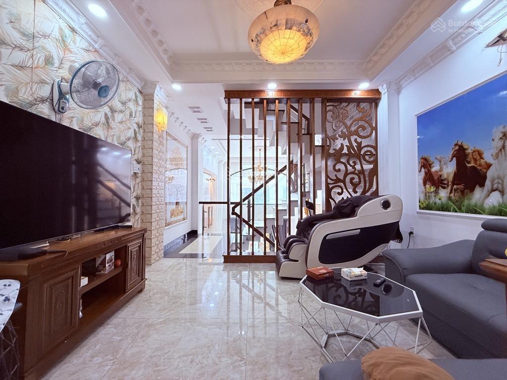 Bán nhà 4 tầng đẹp lung linh hẻm xe hơi sát mặt đường nguyễn văn khối phường 11 gò vấp chỉ 8tỷ9 tl