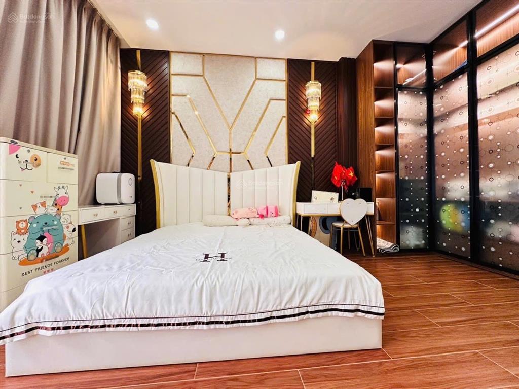 Bán nhà 5 tầng đẹp như biệt thự 6x20m hẻm xe tải thông nguyễn văn khối p. thông tây hội 18t còn tl