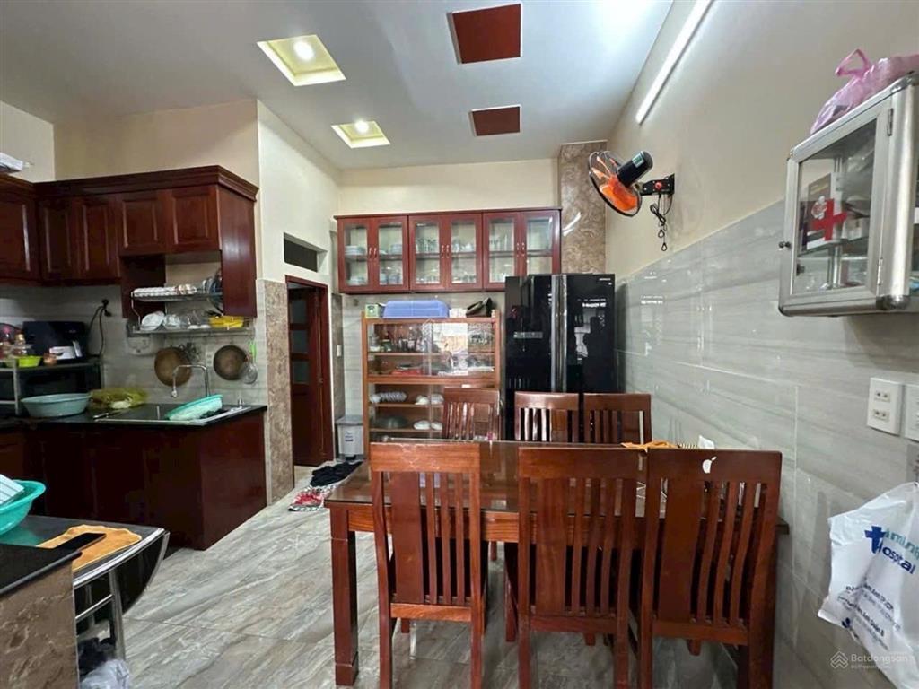 Nhà đẹp lung linh 65m2  4 tầng ngang 5m nguyễn tư giản p. an hội tây chỉ 9 tỷ 3 tl