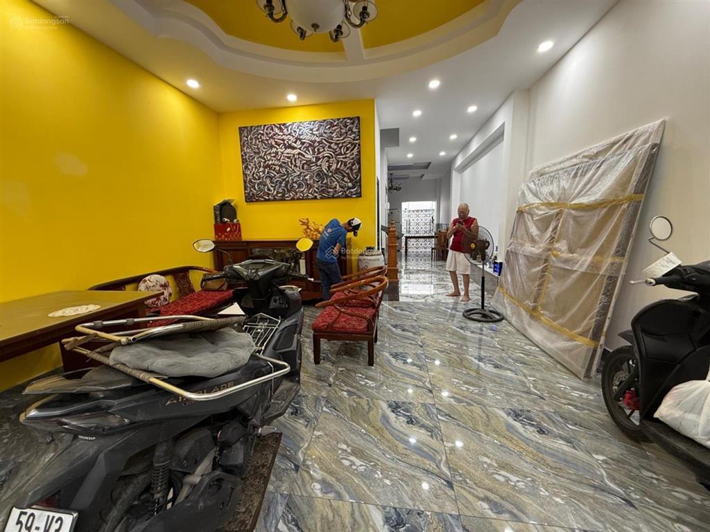 Nhà đẹp lung linh 5tầng thang máy 5x17m hẻm xe hơi giảm 2tỷ  13tỷ tl trần bá giao p an nhơn gò vấp