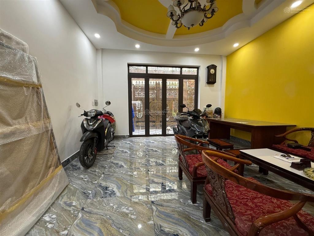 Nhà đẹp lung linh 5tầng thang máy 5x17m hẻm xe hơi giảm 2tỷ  13tỷ tl trần bá giao p an nhơn gò vấp