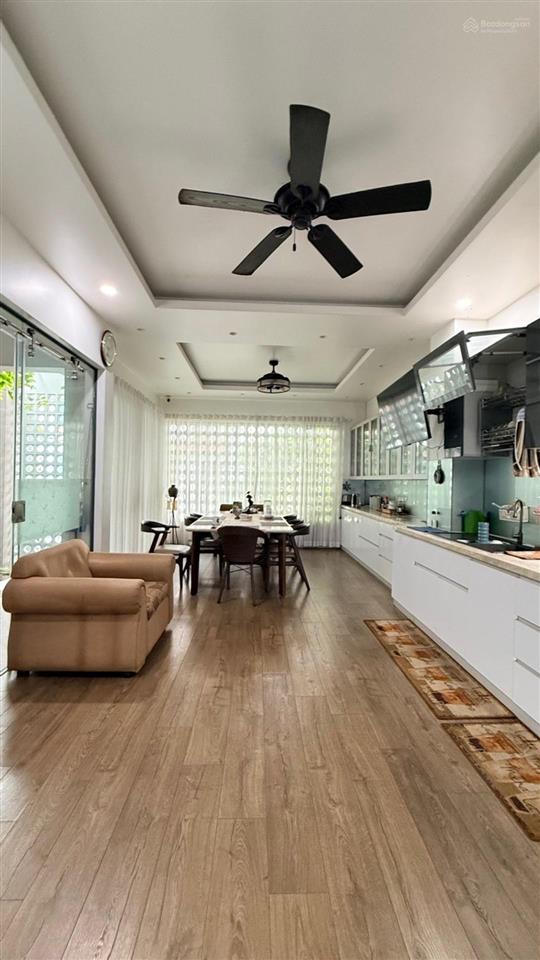 Biệt thự sân vườn đẹp 5tầng có thang máy hẻm ô tô ngày sân goil tân sơn p. an hội tây gò vấp 23tỷtl