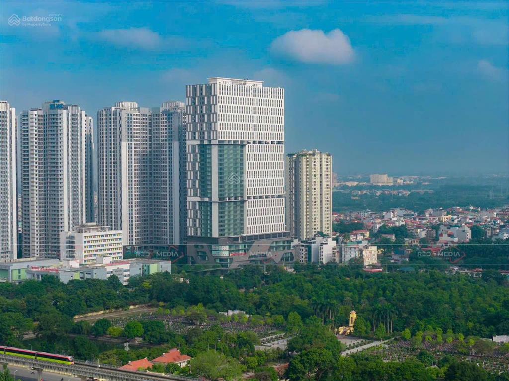 Bán tầng khối đế thương mại rox tower 136 hồ tùng mậu  giá chỉ từ 60tr/m2