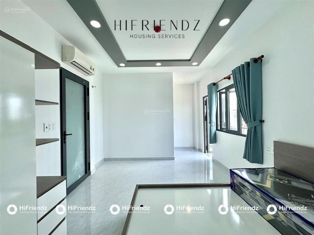 Căn hộ full nội thất ban công tách bếp giá chỉ 6tr/tháng  tòa nhà thang máy