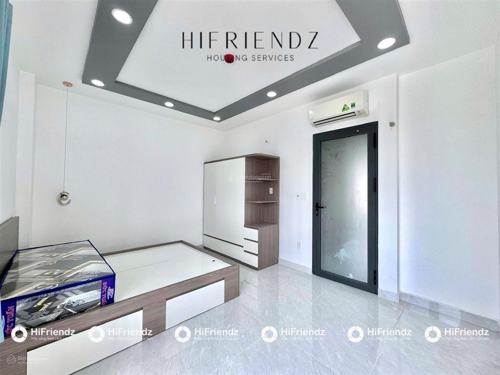 Căn hộ full nội thất ban công tách bếp giá chỉ 6tr/tháng  tòa nhà thang máy