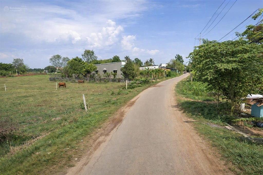 Đất mặt tiền nguyễn thị rõ (dt8), củ chi | ngang 7m, dài hơn 33m. giá chỉ hơn 2 tỷ!