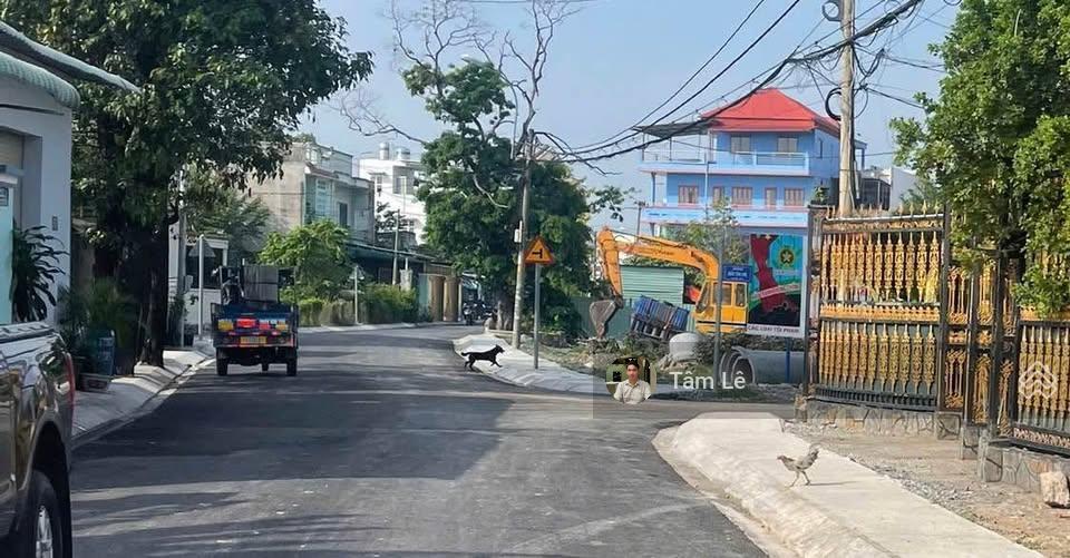 Chính chủ bán bán ngộp ngay xuyên á, tân phú trung, 131,3m2 có full thổ cư, shr, chỉ 1 tỷ