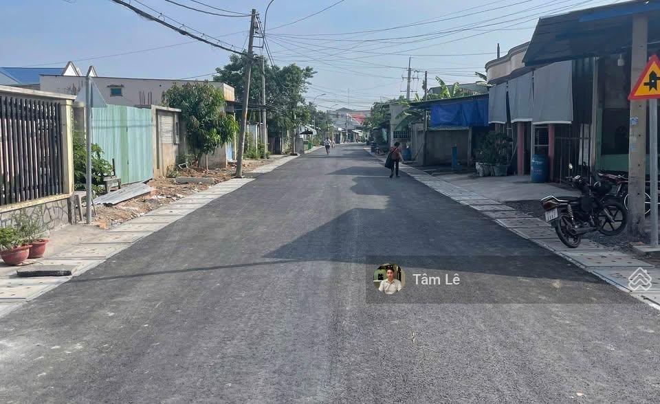 Chính chủ bán bán ngộp ngay xuyên á, tân phú trung, 131,3m2 có full thổ cư, shr, chỉ 1 tỷ
