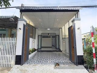 Chính chủ bán gấp nhà ở kp lộc du, trung tâm trảng bàng. dt 114,8m2 full thổ. shr. giá chỉ 1tỷ075