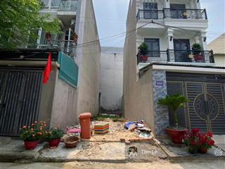 Cấn vốn bán gấp 93,2m2 đất full thổ đbùi thị lùng dân cư đông sát chợ hóc môn,shr giá 1ty275 có tl