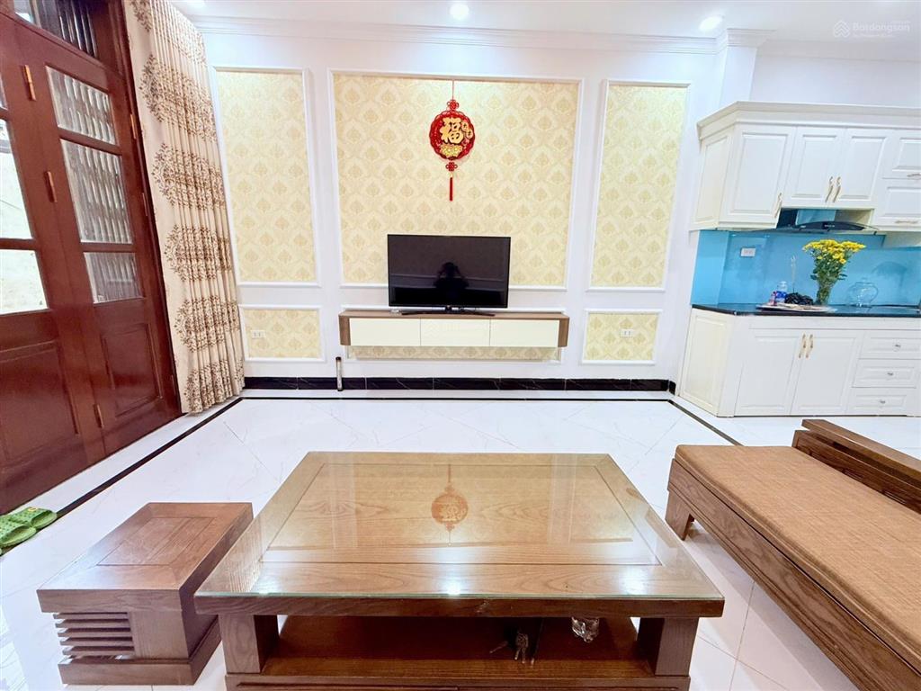 Giá siêu hời ngay cầu diễn giá chỉ 6 tỷ