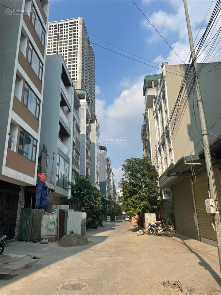 Bán gấp đất dịch vụ vạn phúc 48m213.8 tỷvỉa hè rộng mênh mông nơi đáng để ở hưởng thụ kinh doanh