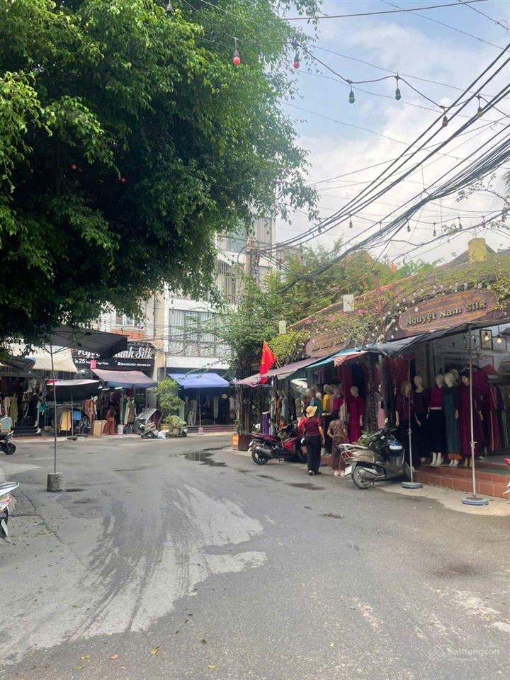 Bán gấp mảnh đất phố lụa hà đông 69mmặt phố ôtô  mảnh đất đáng để ở hưởng thụ kinh doanh 18.9 tỷ