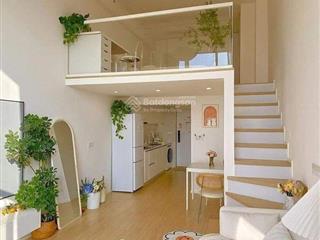 Chính chủ bán căn 3 phòng ngủ tầng trung ngay gần mặt đường lớn