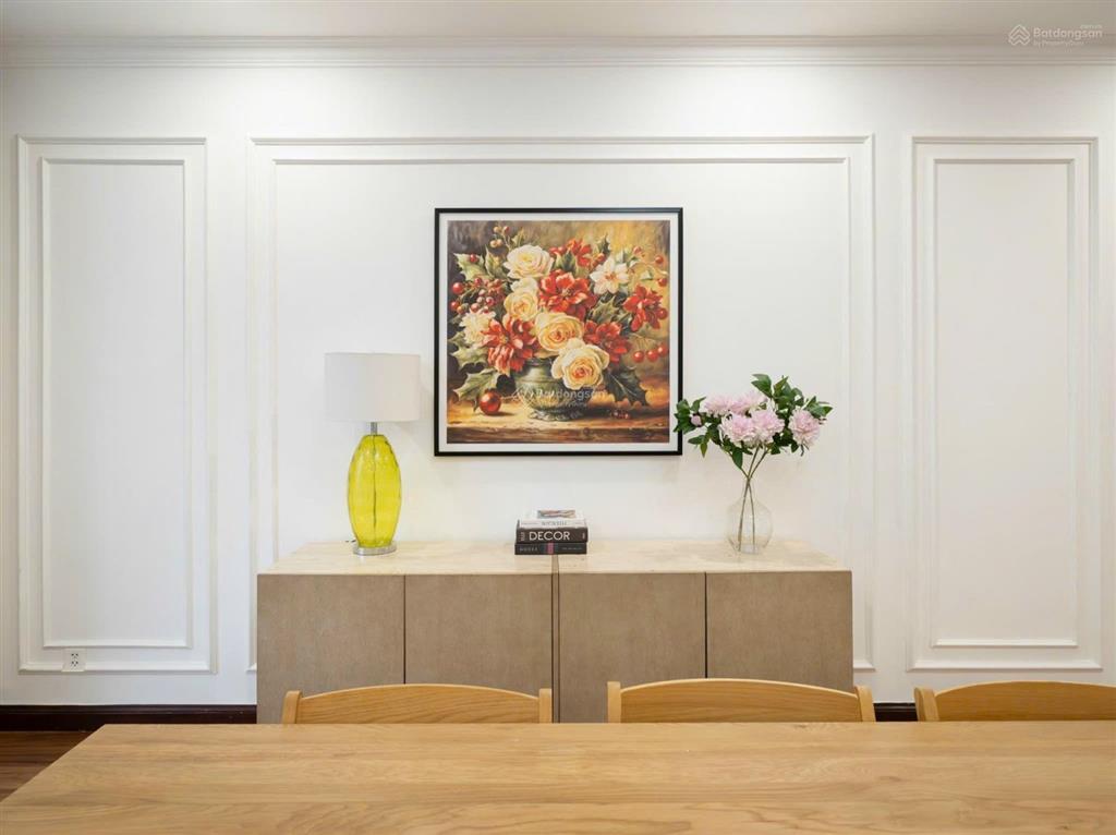 Cho thuê căn góc 3pn cao cấp 181m² có hỗ trợ thuê ngắn ngày,  0889 986 ***