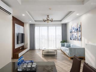 Cho thuê căn hộ 2pn, 93m2, 18,5tr royal city  ở ngay,  0889 986 ***
