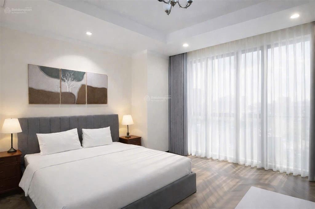 Cho thuê căn hộ 2pn, 93m2, 18,5tr royal city  ở ngay,  0889 986 ***