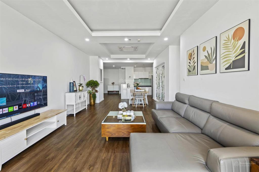 Chính chủ gửi thuê nhanh căn 2pn royal city, 109m2, 20 triệu,  0384 087 ***